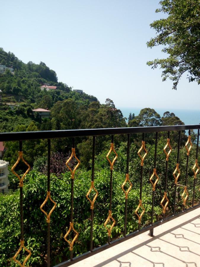 Small Guest House Kvariati Exterior photo